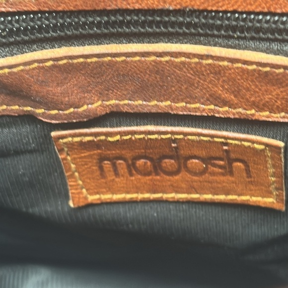 Madosh Leather tote - Picture 8 of 8